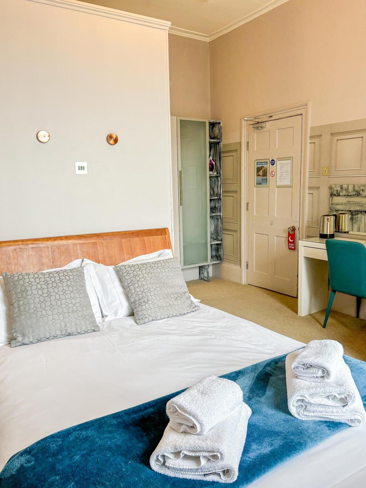 X Hotel Brunswick Square Hove Buitenkant foto